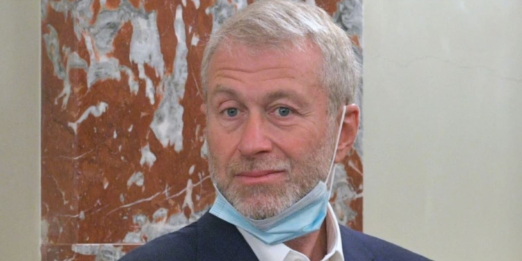 В Португалии задержан раввин, помогший Абрамовичу получить гражданство