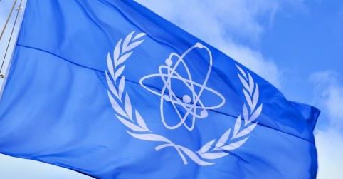 Европарламент отказался причислить атом и газ к безвредным источникам энергии