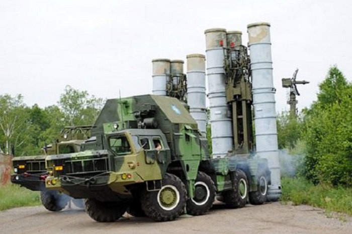 К Херсонской области со стороны Крыма рашисты подтягивают зенитно-ракетные силы