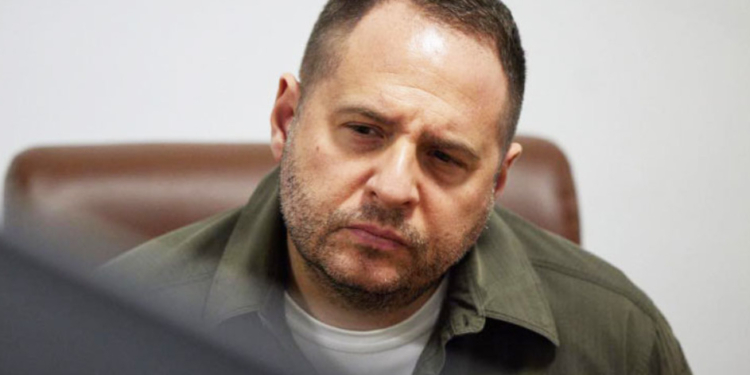 Андрій Єрмак: про перші години війни, як виглядає день Зеленського та позаблоковість  України (ВІДЕО)