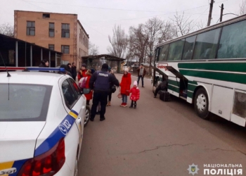 Из Первомайска эвакуируют женщин и детей (ФОТО)