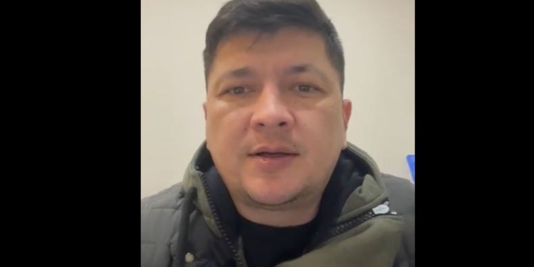 “Телефон толком брать не может, а уже звонит по работе”, – Ким рассказал, как чувствуют себя спасенные из-под завалов ОГА (ВИДЕО)