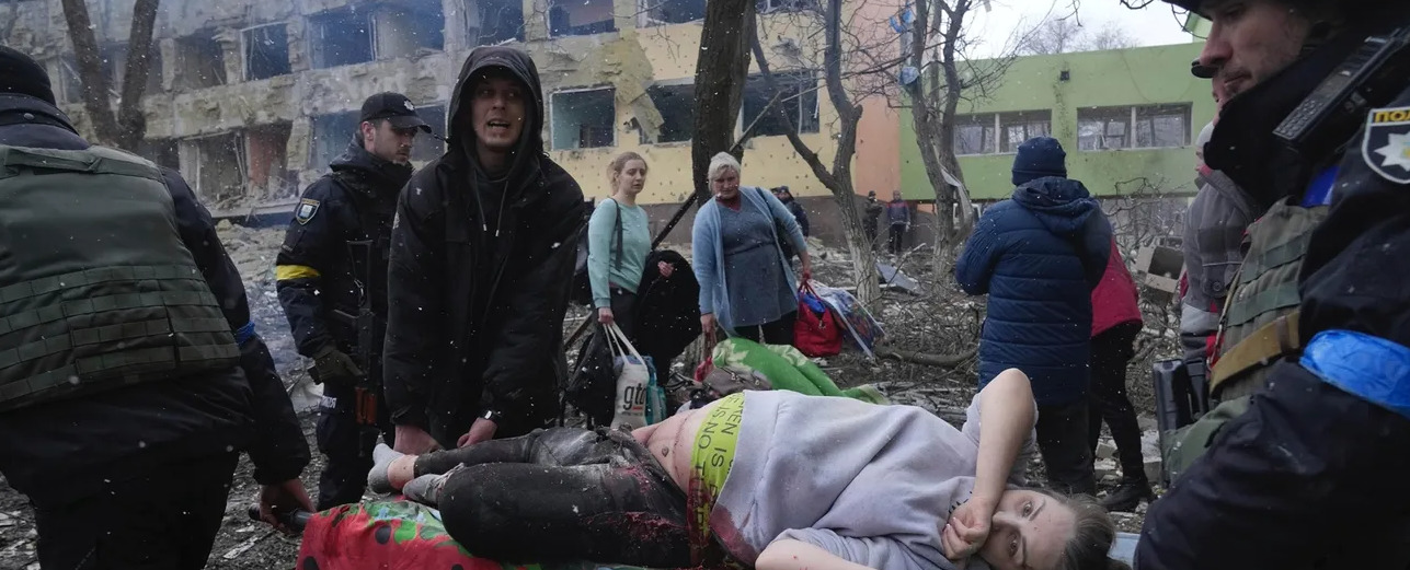 Журналисты, показавшие миру трагедию    Мариуполя: как они смогли выжить в городе и покинуть его