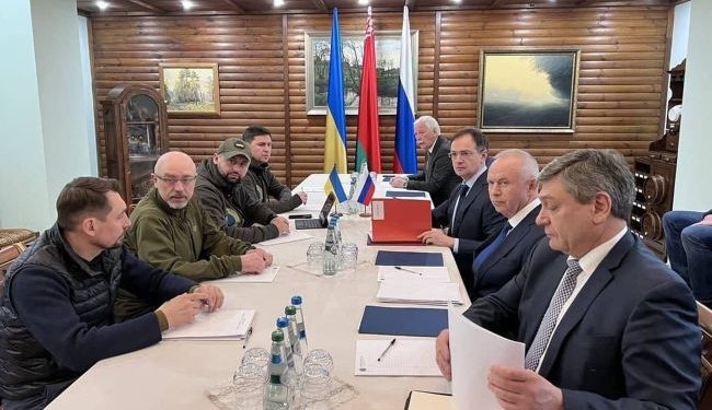 Участники делегации Украины и Абрамович на переговорах имели признаки отравления, – СМИ