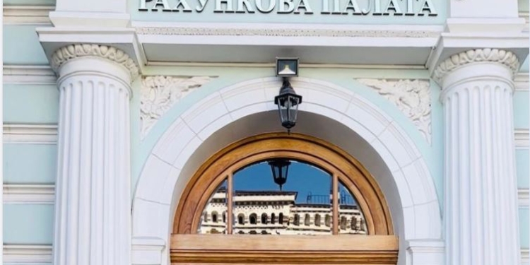 Надо говорить об обнулении внешнего долга Украины, – глава Счетной палаты