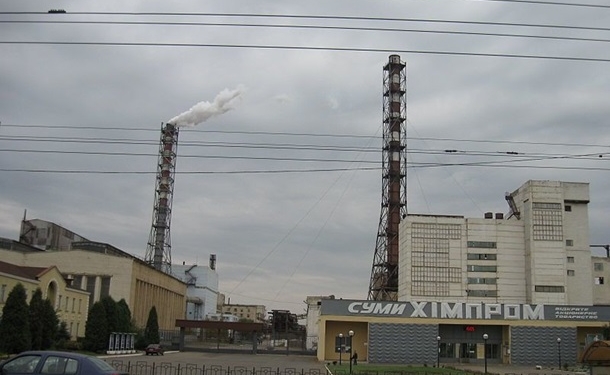 В Сумах – утечка аммика на химзаводе (ОБНОВЛЕНО)