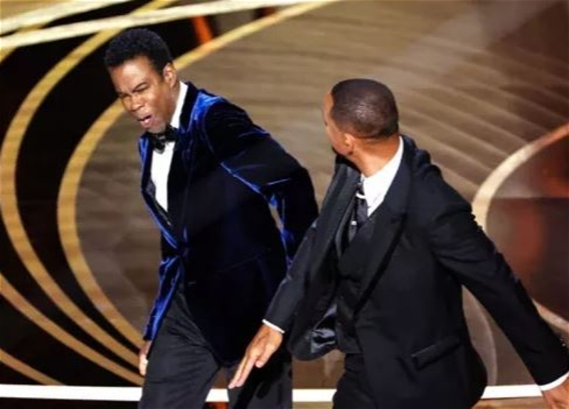 Уилл Смит ударил ведущего «Оскара» Криса Рока за бестактную шутку о своей жене (ВИДЕО)
