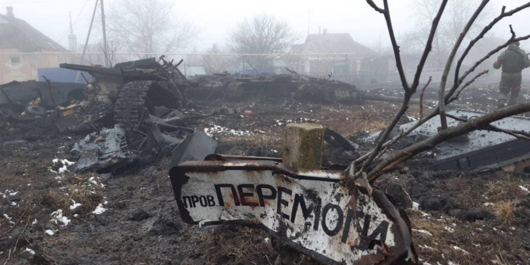 Восемь из десяти путинских армий здесь, здесь мы их и похороним, – Арестович