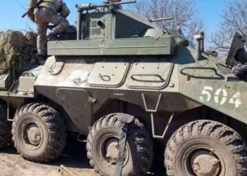 ЗСУ на Миколаївщині захопили унікальний трофей: командно-штабну машину “Созвездие”