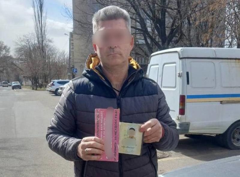 На Николаевщине задержали мужчину, который снимал на видео блокпосты (ФОТО)