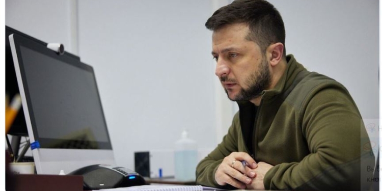 Зеленский поговорил с Папой Римским о войне и мире, гуманизме и спасательных коридорах