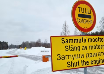 Хода нет: таможня Финляндии ночью «завернула» 35 фур из россии