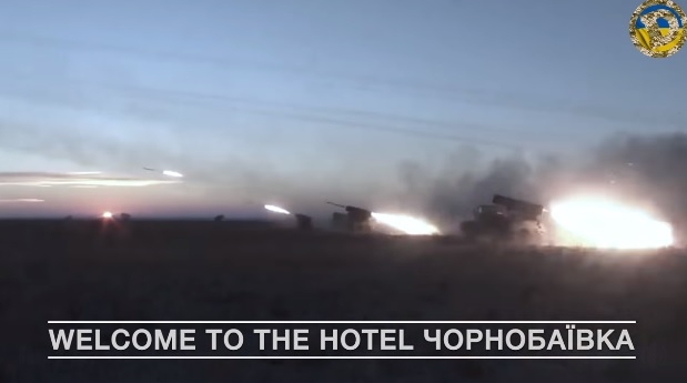 «Welcome to the hotel Чорнобаївка»: актори «Дизель Студіо» випустили новий кліп (ВІДЕО)