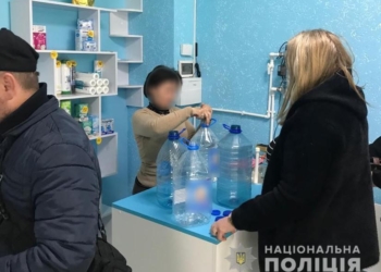 В Николаеве открыли уголовное производство на предприятие, почти в 5 раз повысившего цену на питьевую воду (ФОТО, ВИДЕО)