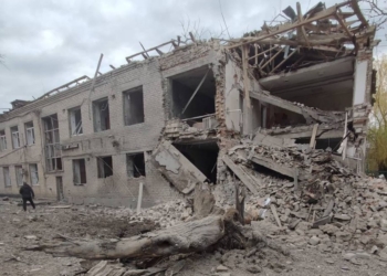 Окупанти розбомбили лікарню в Баштанці (ВІДЕО)