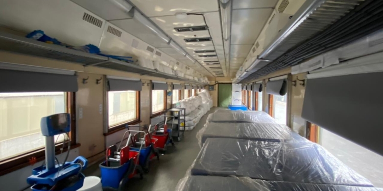 В Україні почав курсувати евакуаційний медпотяг – є потреба в персоналі (ФОТО)