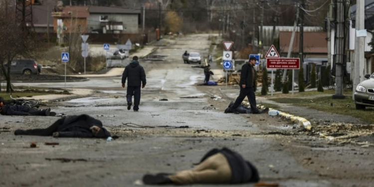 ЄС готовий направити спільні слідчі групи для документування воєнних злочинів в Україні