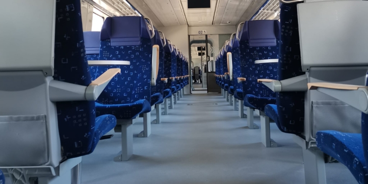 Відзавтра маршрут приміського потяга Одеса – Колосівка подовжено до ст.Веселиново