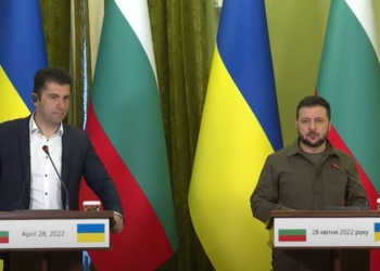 Визит премьера Петкова: Болгария будет ремонтировать украинскую бронетехнику и будет рада предложить порт Варна как логистический хаб (ВИДЕО)