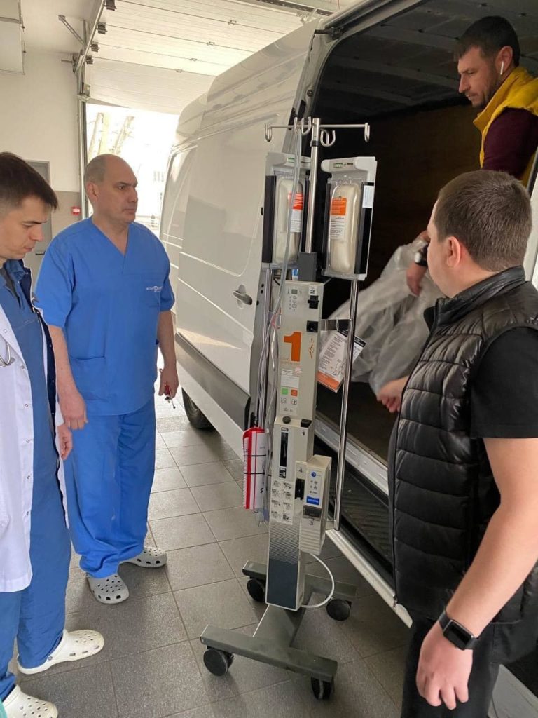 В Николаевскую БСМП доставлен аппарат для экстренной подготовки препаратов крови (ФОТО) 3