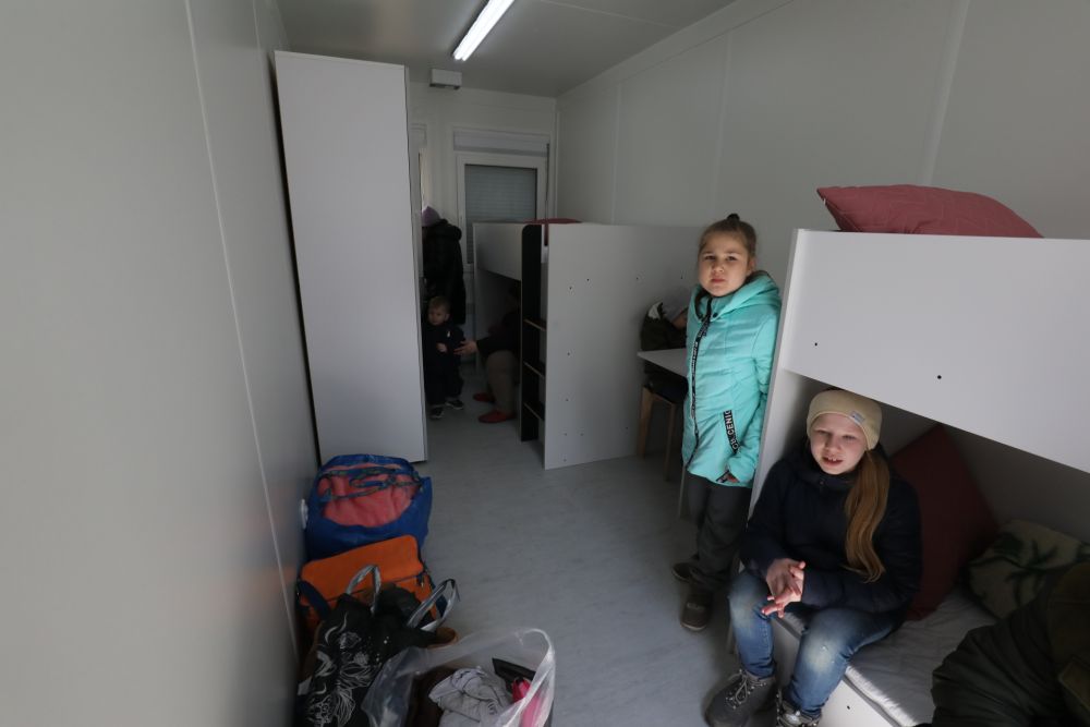 У Львові відкрили модульне містечко для переселенців з гарячих точок – туди вже заселяються нові мешканці (ФОТО) 3