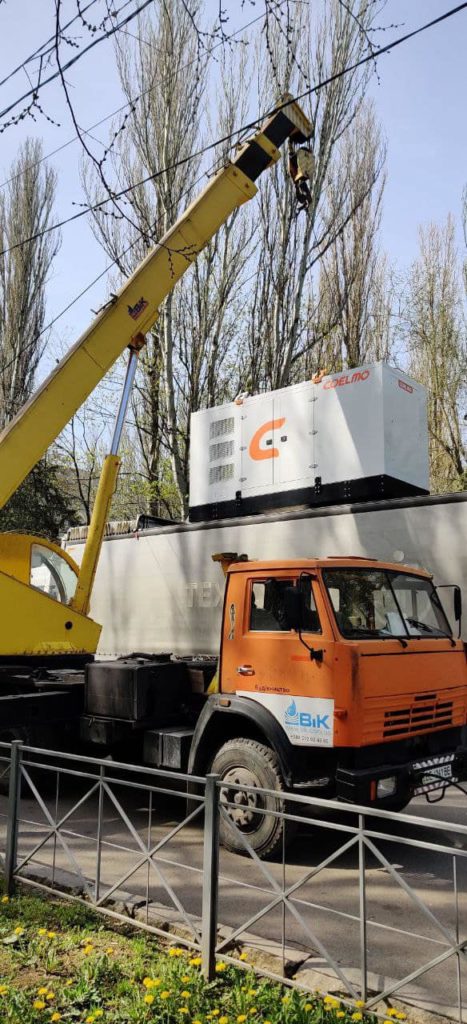 В Миколаїв для обласної дитячої лікарні прибув дизельний генератор потужністю 400 кВт (ФОТО) 3
