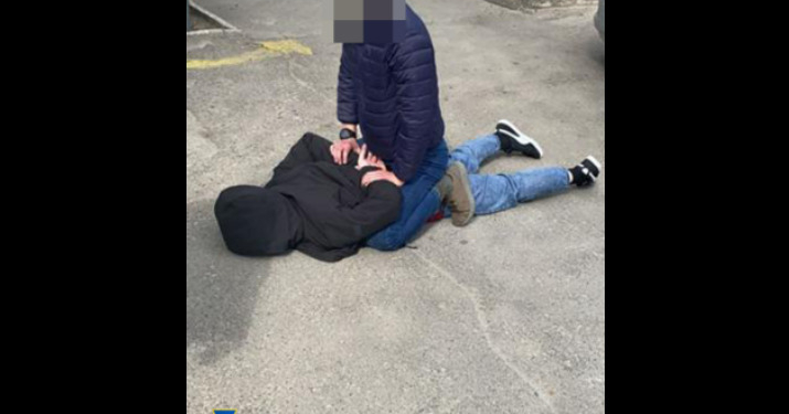 СБУ затримала миколаївця, який за гроші передав россійським спецслужбам інформацію про цілі для ракетних ударів