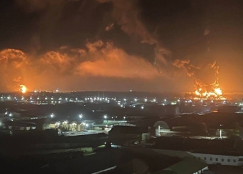 В российском Брянске горит нефтебаза. И не только (ВИДЕО)