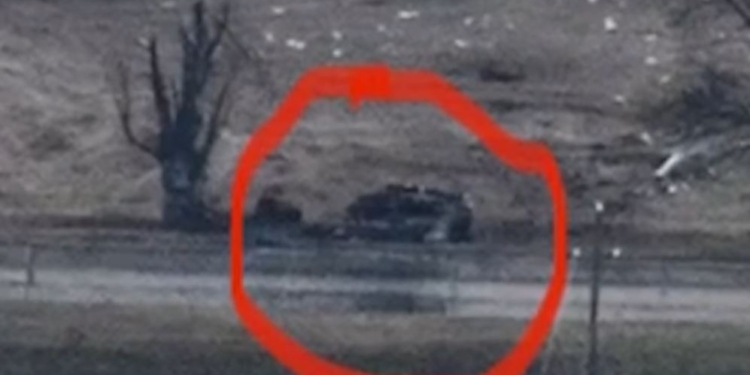 “Бийте тих падлюк та посміхайтеся”. Николаевские морпехи показали, как горят рашистские танки (ВИДЕО)