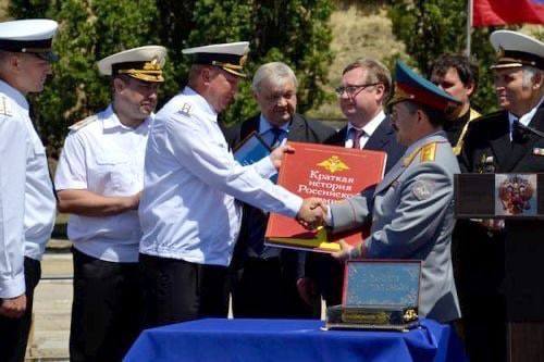 Шок в Кремле из-за гибели “Москвы” вызван еще и тем, что на крейсере хранилась “дорогая христианская реликвия”, которая должна была защитить (ФОТО)