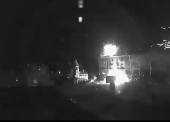 Ночной обстрел Николаева (ВИДЕО)