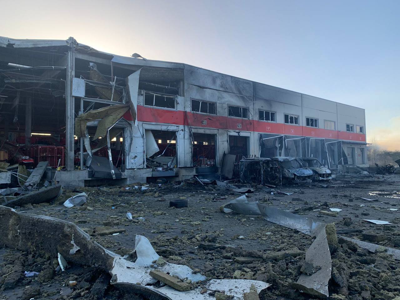 В результате обстрелов Николаева российскими РСЗО 5 человек погибли, еще 15 – ранены (ФОТО)