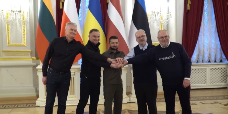 Президенты Балтии встретились с Зеленским в Киеве (ВИДЕО)