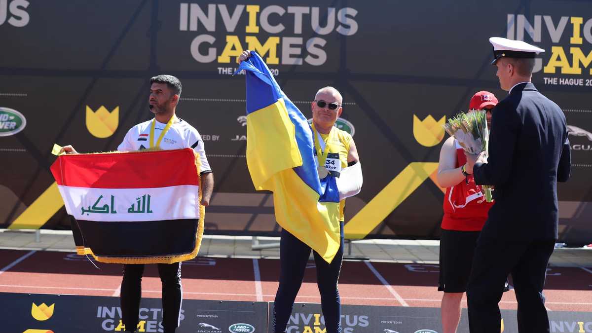 Первая победа Украины на Invictus Games у Гааге. Роман Ситдиков завоевал „золото“ в толкании ядра (ФОТО)
