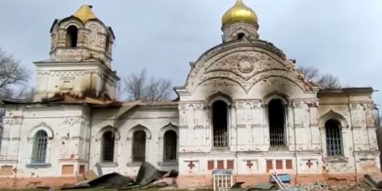 На Черниговщине рашисты устроили свой штаб в церкви. Тут же пытали и расстреливали (ВИДЕО)