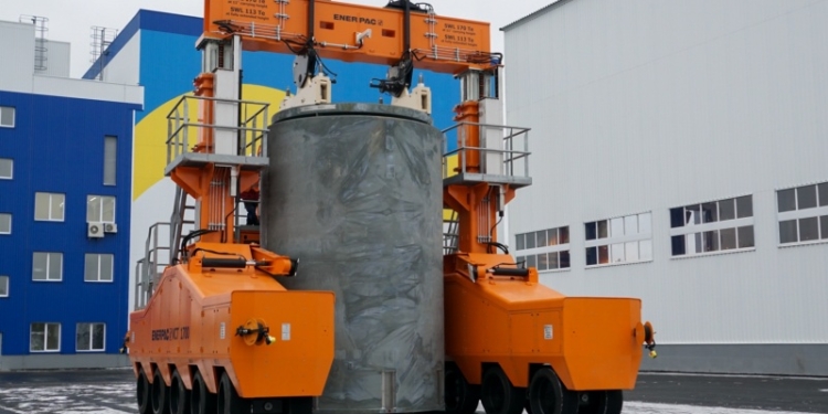 В Чернобыльской зоне восстановили электропитание хранилища отработанного ядерного топлива