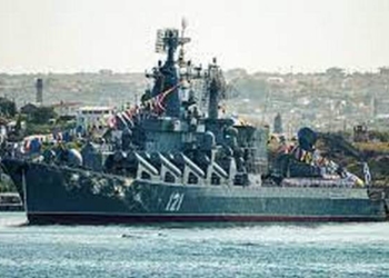 Ракетный крейсер “Москва” поражен двумя  украинскими ракетами “Нептун” – соцсети