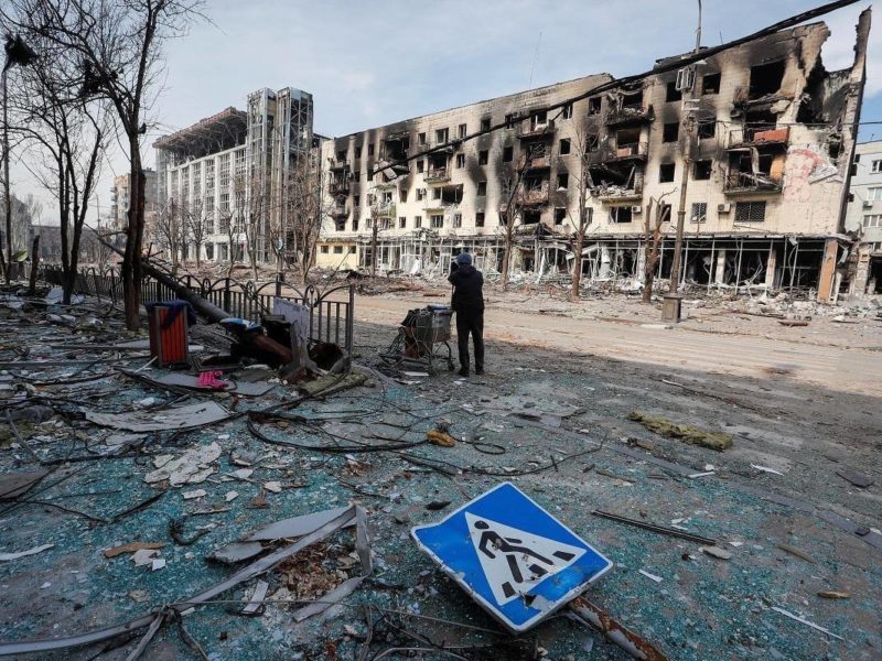 У Маріуполі росія зруйнувала понад 50 тисяч квартир – мерія