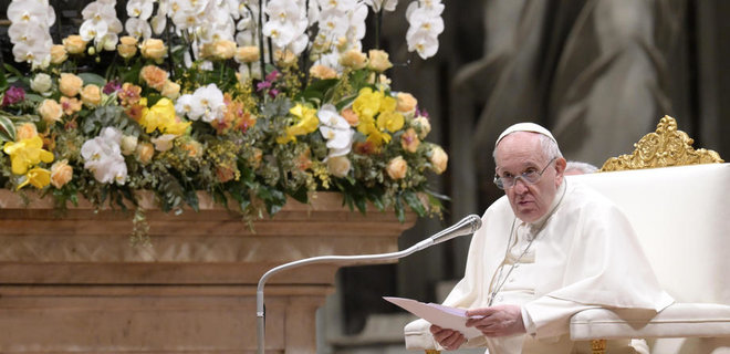 Папа Римский на пасхальной мессе сказал “Христос Воскрес” по-украински (ВИДЕО)