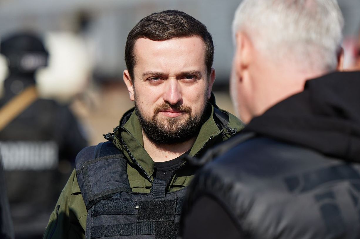 Для вынужденных переселенцев хотят построить “десятки тысяч квартир” за 3-4 месяца