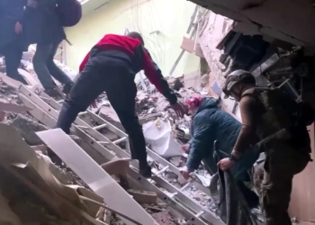 Як сьогодні евакуйовували людей з «Азовсталі» (ВІДЕО)