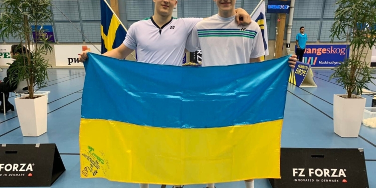 Миколаївський бадмінтоніст на пару з дніпрянином здобув бронзову нагороду юніорського гран-прі Stockholm Junior