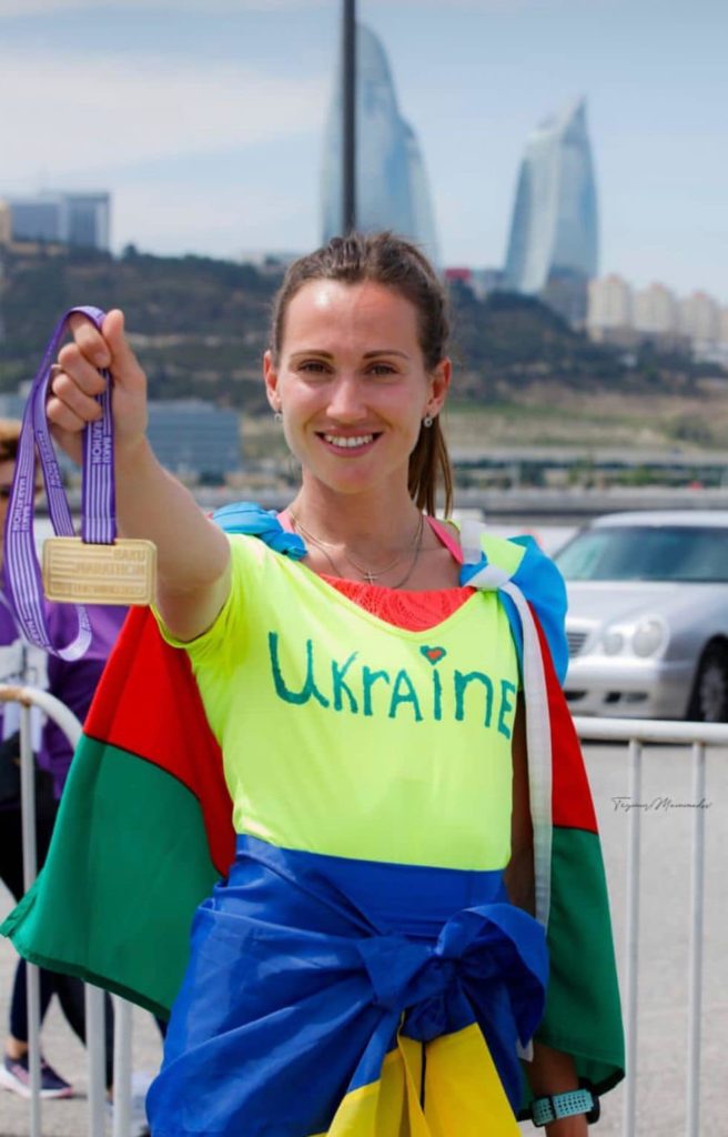 Легкоатлетка из Николаева стала первой среди женщин на Бакинском марафоне 1