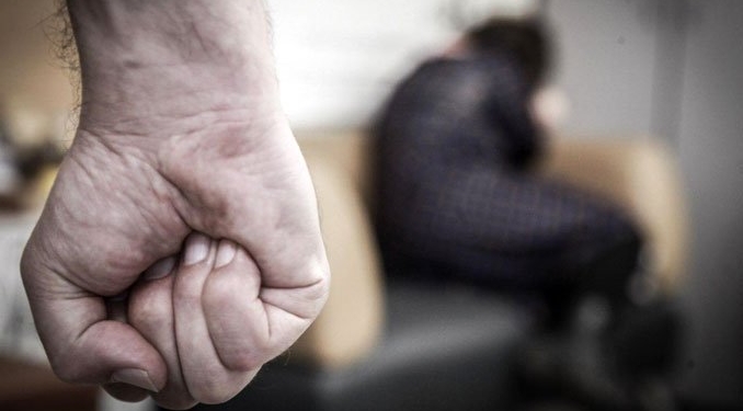 За систематичне знущання над матерію житель Миколаївщини проведе півтора року у тюрмі