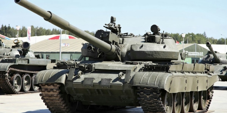 Старі танки Т-62 росіяни хочуть використати на Херсонському та Миколаївському напрямках – ЗМІ