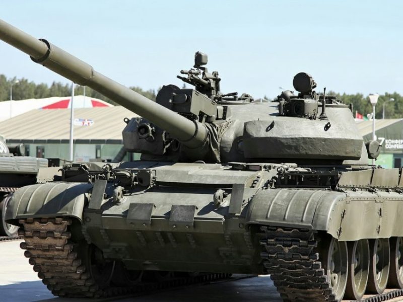 Старі танки Т-62 росіяни хочуть використати на Херсонському та Миколаївському напрямках — ЗМІ