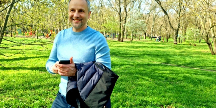 Настоящий мэр Херсона продолжает работать, пусть и на удаленке, и хочет услышать от Офиса Президента ответ на вопрос о колаборантах