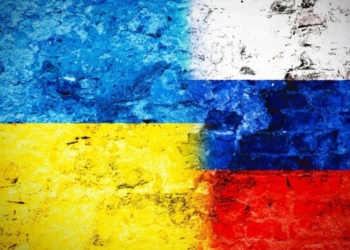 В Берлине на акции в честь 77-й годовщины победы во Второй мировой войне запретили как российские, так и украинские флаги – чтобы не было конфликтов