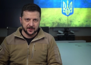 «Лише Збройні Сили України та опір нашого народу можуть зупинити цю нелюдську навалу» – звернення Зеленського (ВІДЕО)