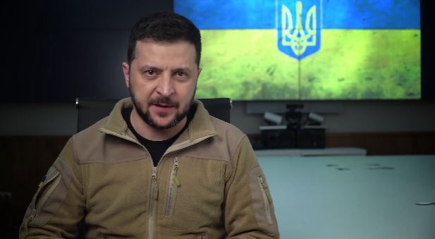 «Лише Збройні Сили України та опір нашого народу можуть зупинити цю нелюдську навалу» – звернення Зеленського (ВІДЕО)